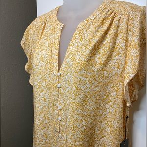 Vince Camuto Yellow Floral Print Blouse Flutter Cap Sleeve Size Small NWT!